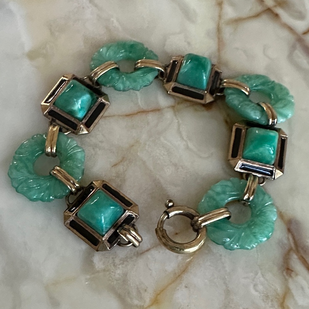 Carved Green Stone Link Bracelet with Gold Accents - Picture 5 of 9